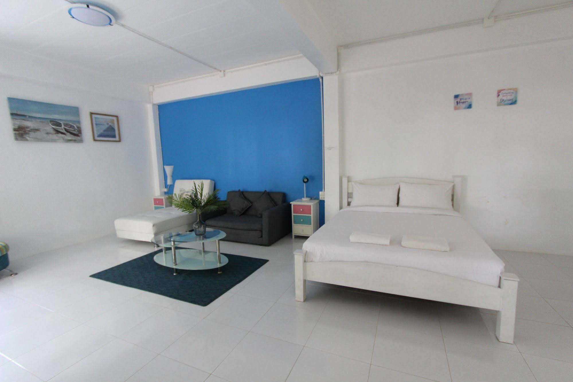 Issara Beach Resort Sichon Exterior foto